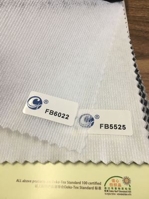 Interlining di tessuti non tessuti personalizzati per le esigenze di interfaccia della camicia